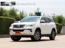 2015 Toyota Fortuner 2.8 (ปี 15-18) V 4WD Wagon AT