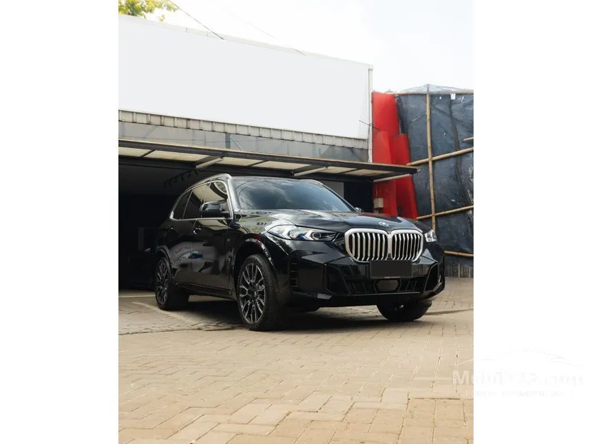 2024 BMW X5 xDrive40i M Sport SUV