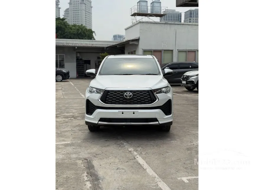 2026 Toyota Kijang Innova Zenix V HV (Premium Color) MPV