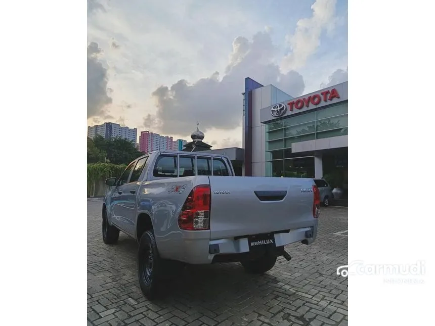 2024 Toyota Hilux E Dual Cab Pick-up