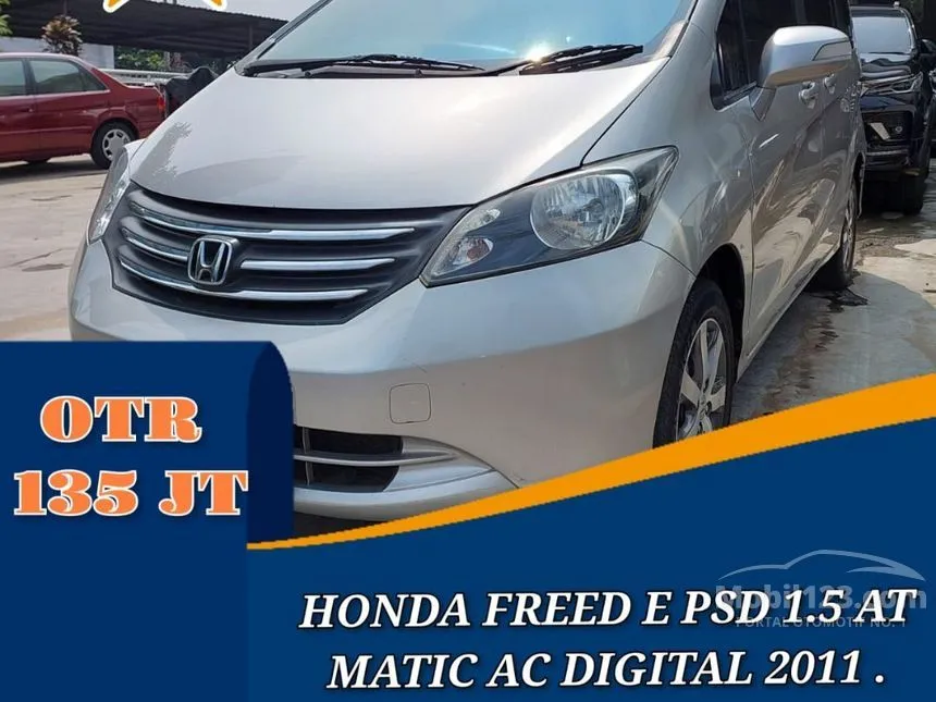 Jual Mobil Honda Freed 2011 1.5 1.5 di Jawa Barat Automatic MPV Abu
