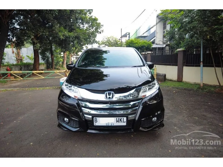 Jual Mobil Honda Odyssey 2014 Prestige 2.4 2.4 di Banten Automatic MPV Hitam Rp 265.000.000