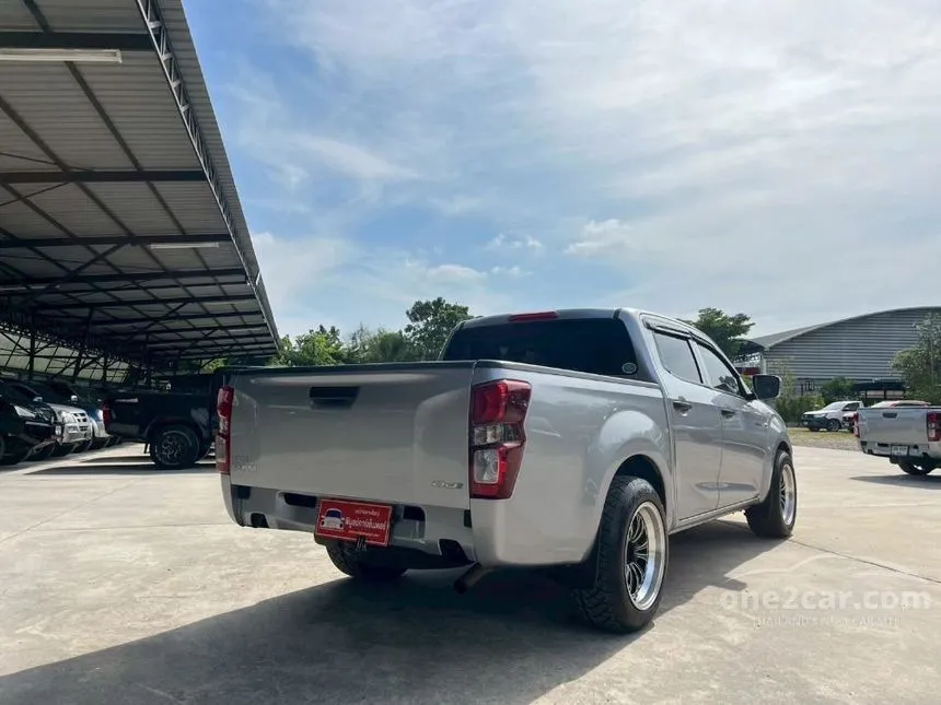 2020 Isuzu D-MAX S Cab-4 Pickup