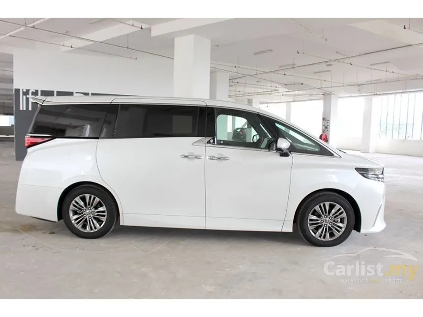 2024 Toyota Alphard Z 7-Seater MPV