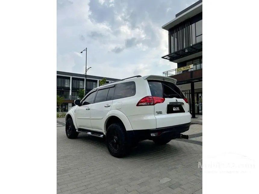 2015 Mitsubishi Pajero Sport Dakar 4X2 SUV