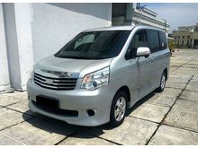 TOYOTA NAV1 2.0 G AT 2013 Silver