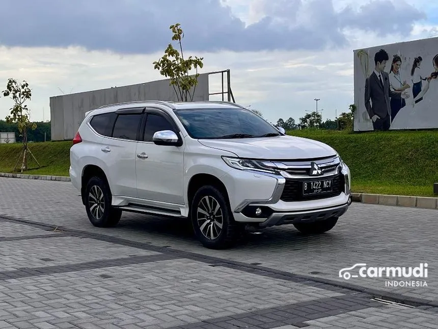 2016 Mitsubishi Pajero Sport Dakar 4X2 SUV