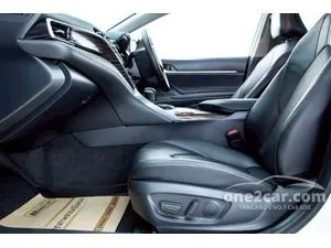 2019 Toyota CAMRY 2.5 G Sedan