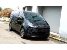 2021 Hyundai Staria 2.2 Signature 7 MPV Diesel AT Hitam NIK 2021 [ LOW KM 24RB ]