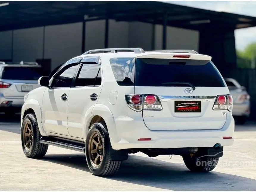 2014 Toyota FORTUNER V SUV