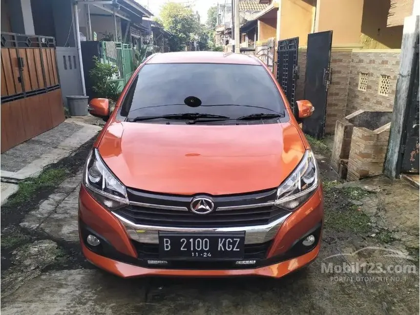 Jual Mobil Daihatsu Ayla 2017 R 1.2 di Jawa Barat Automatic Hatchback Orange Rp 115.000.000
