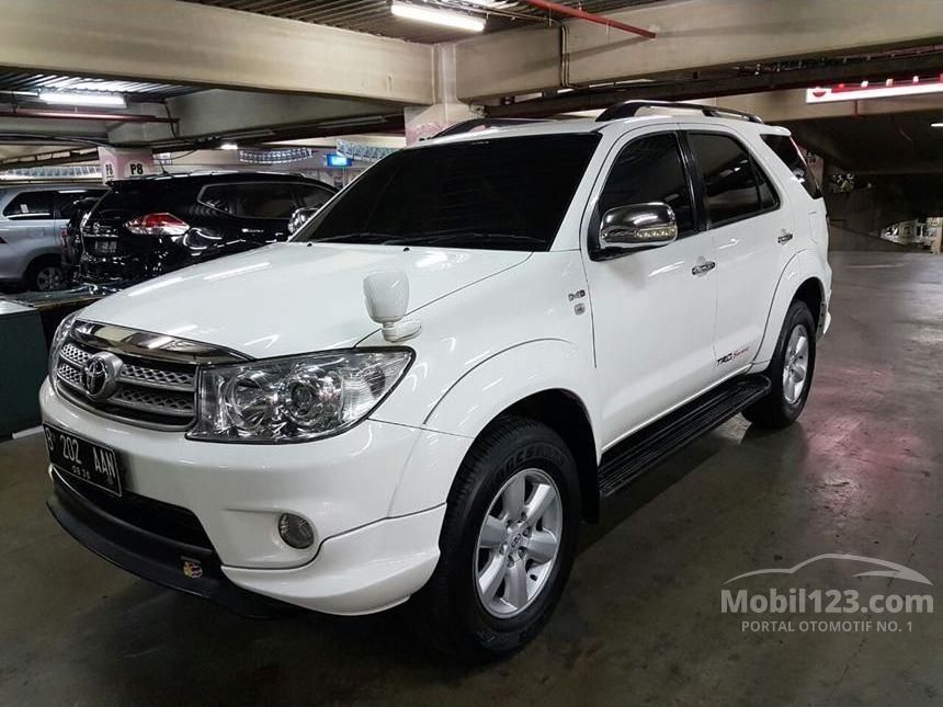 Jual Mobil Toyota Fortuner 2010  G TRD 2 5 di DKI Jakarta 