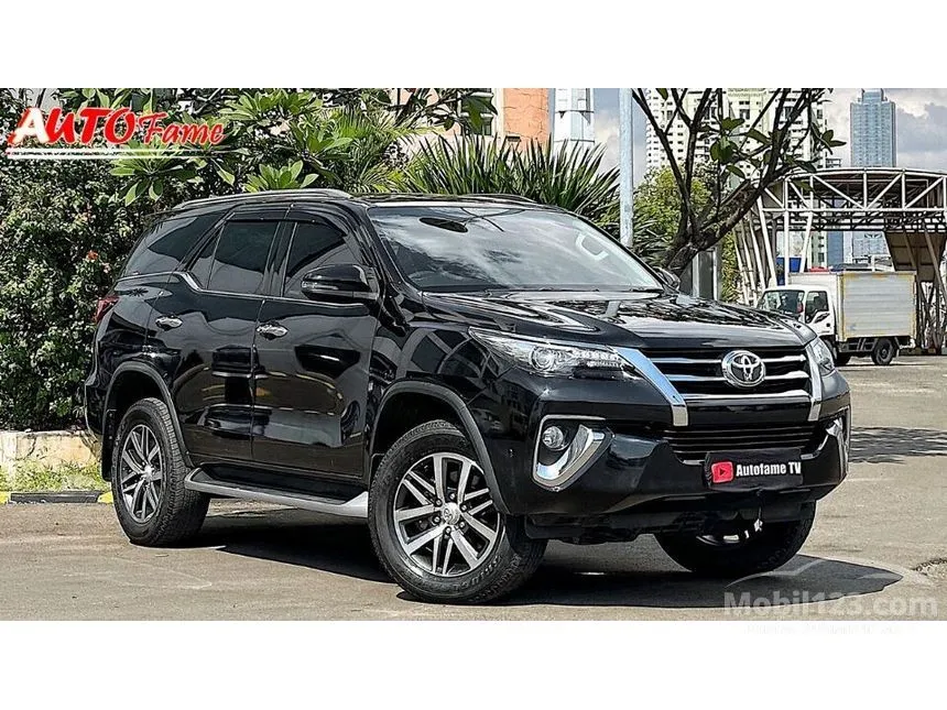 Jual Mobil Toyota Fortuner 2019 VRZ 2.4 di DKI Jakarta Automatic SUV Hitam Rp 420.000.000
