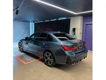 2025 BMW 320i 2.0 M Sport Sedan