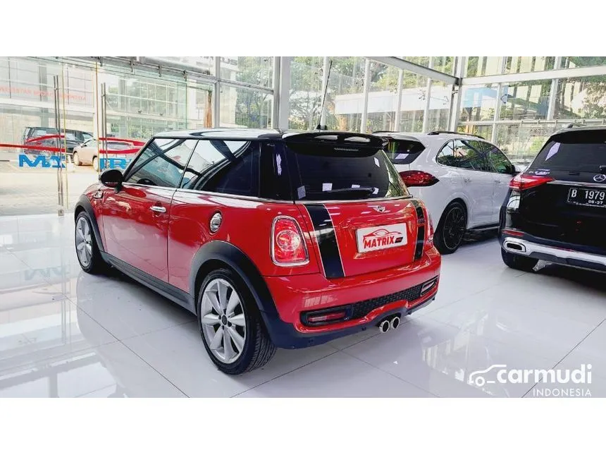 2012 MINI Cooper S Hatchback