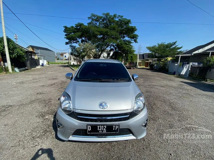 Jual Mobil Toyota Agya 2015 G 1.0 di Jawa Barat Automatic Hatchback Silver Rp 90.000.000