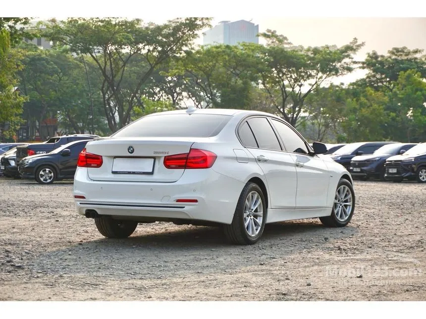 2016 BMW 320i Sport Sedan