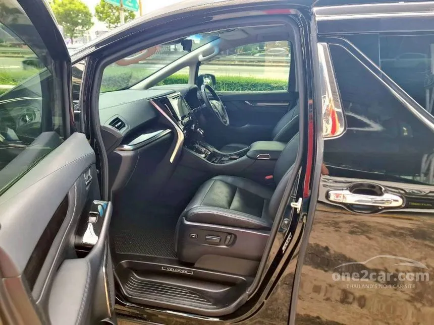 2018 Toyota VELLFIRE Van