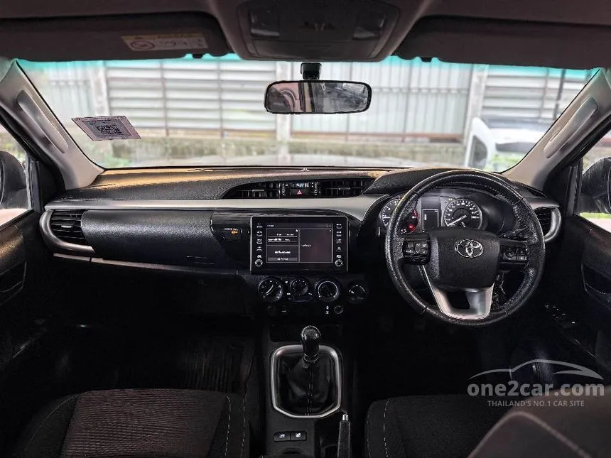 2021 Toyota HILUX REVO Mid Smart Cab Pickup