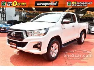 2019 Toyota HILUX REVO 2.4 E Prerunner Smart Cab Pickup