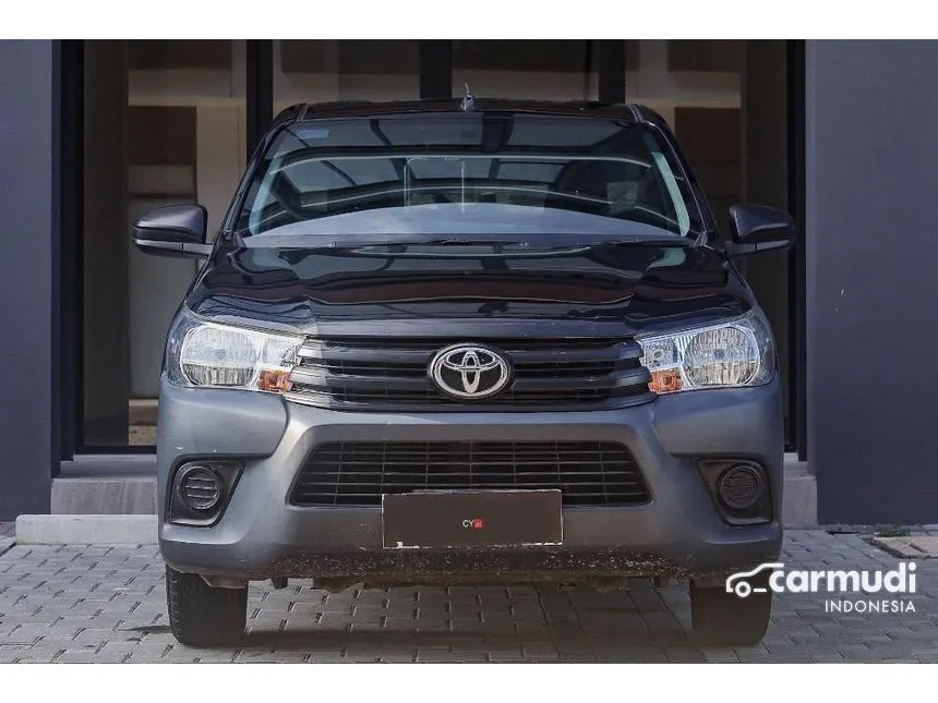 2022 Toyota Hilux Single Cab 4X2 (Diesel) Pickup