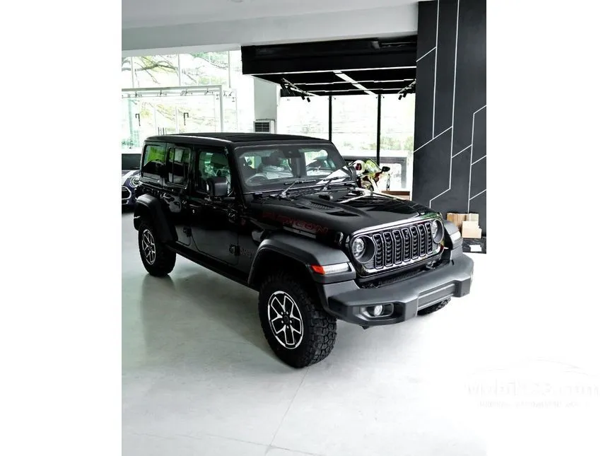 Jual Mobil Jeep Wrangler 2024 Rubicon Unlimited 4 Door 2.0 di DKI Jakarta Automatic SUV Hitam Rp 2.400.000.000