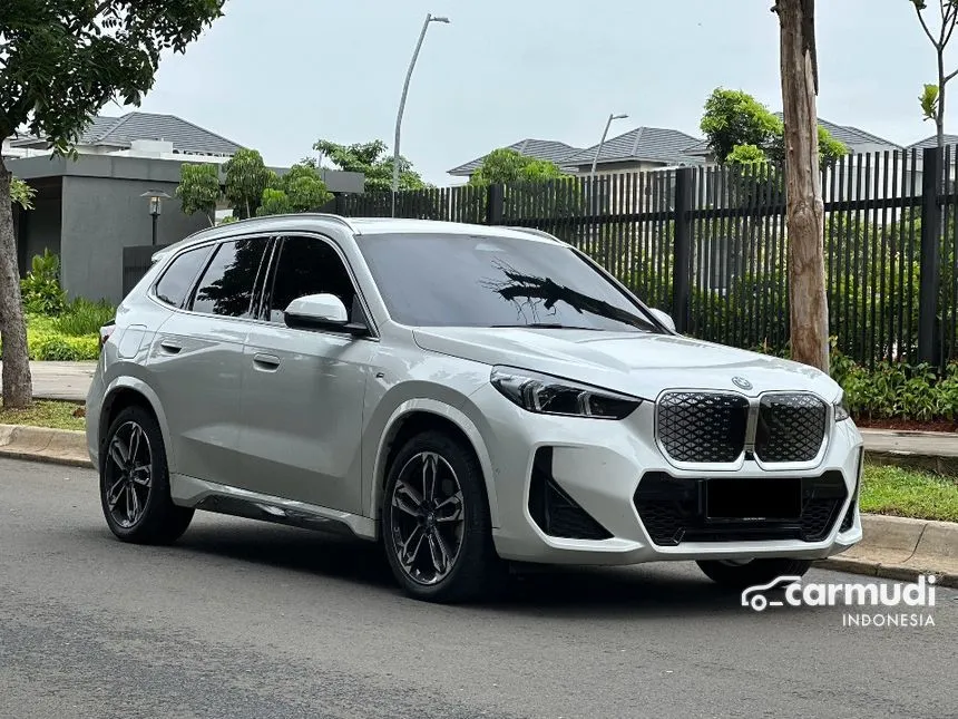 2024 BMW iX1 eDrive20 M Sport SUV