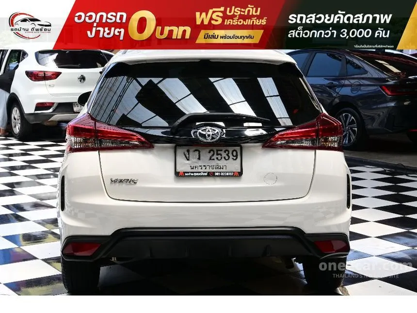 2023 Toyota YARIS Entry Hatchback