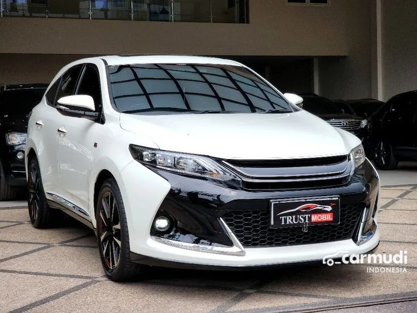 Jual Mobil Toyota Harrier 2015 2.0 di Jawa Timur Automatic SUV Putih Rp 475.000.000