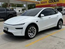 2025 TESLA Model Y  Launch Series Long Range AWD SUV AT