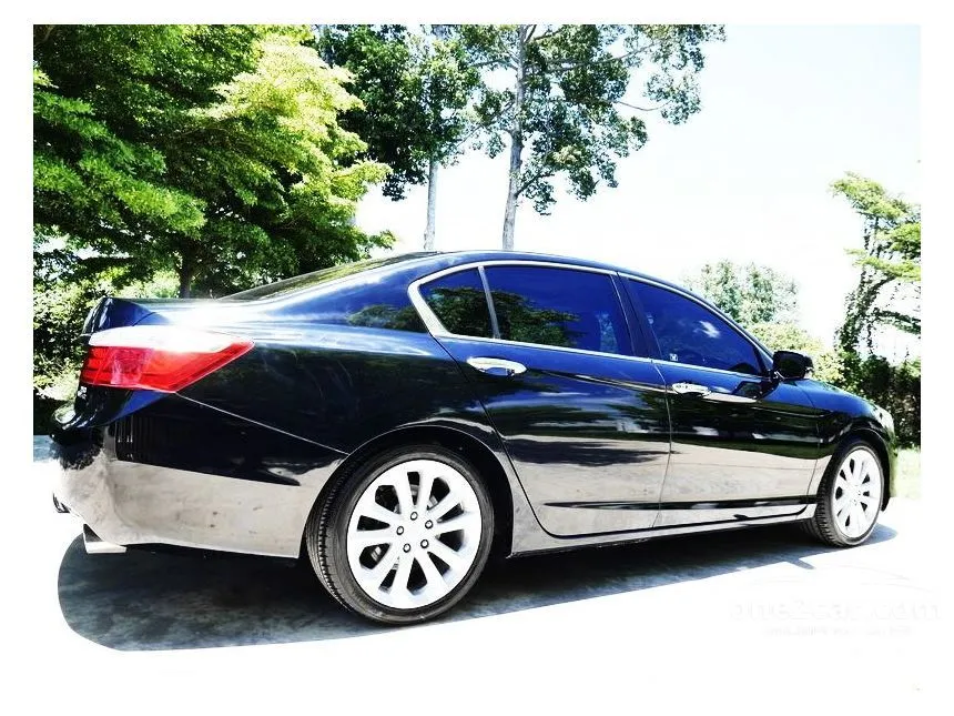 2013 Honda ACCORD TECH Sedan