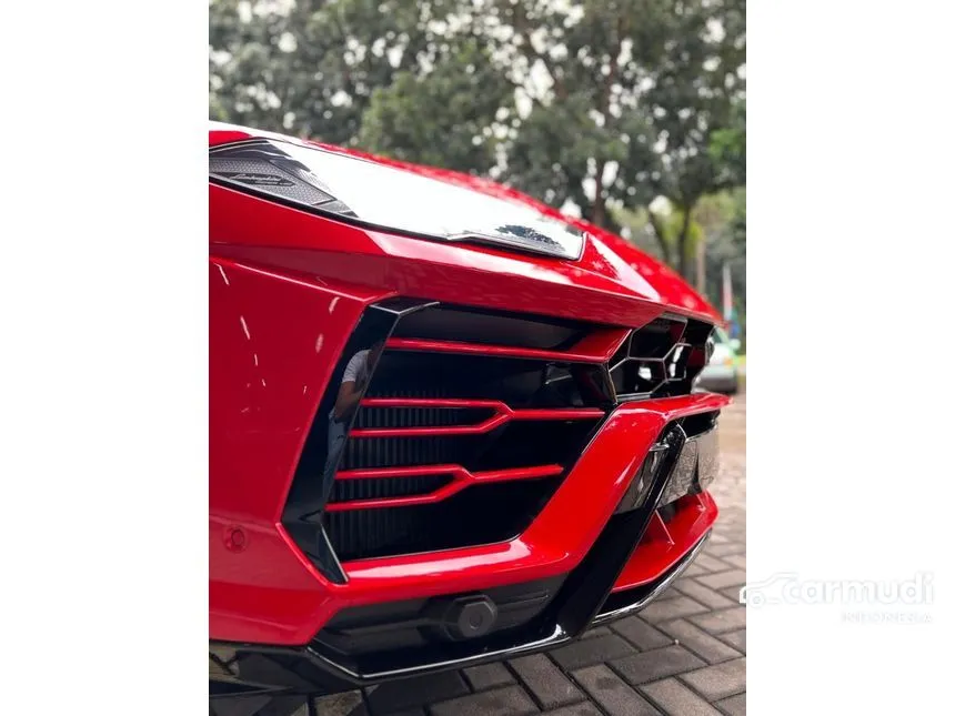 2018 Lamborghini Urus Wagon