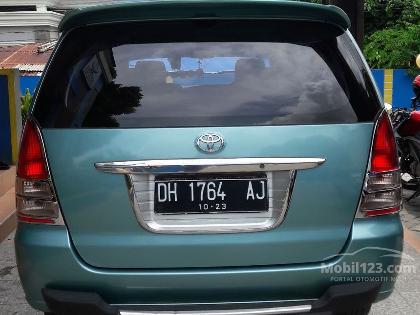 2006 Toyota Kijang Innova E MPV