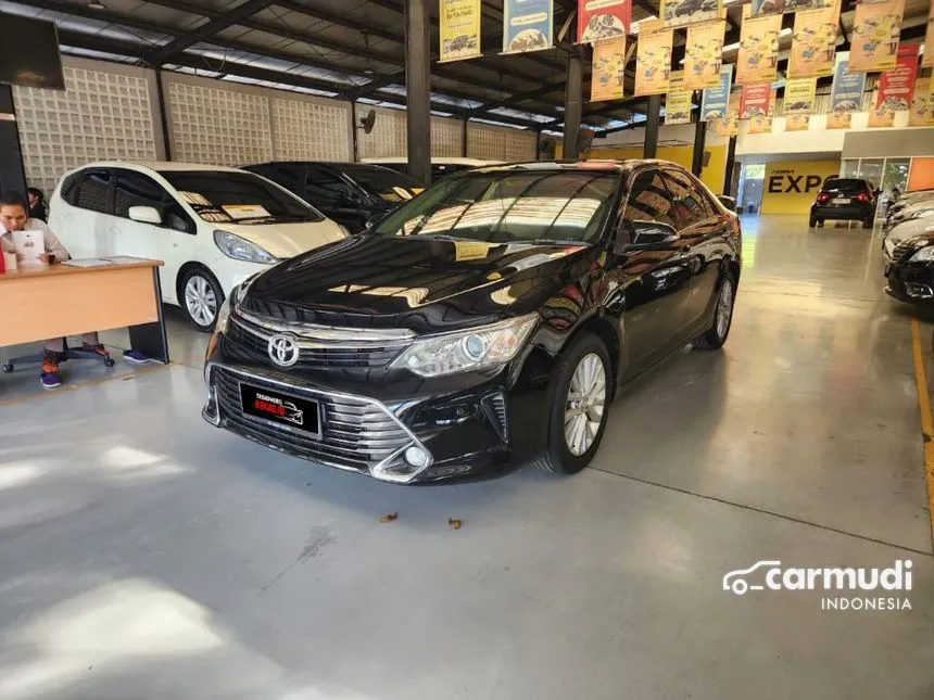 2017 Toyota Camry V Sedan