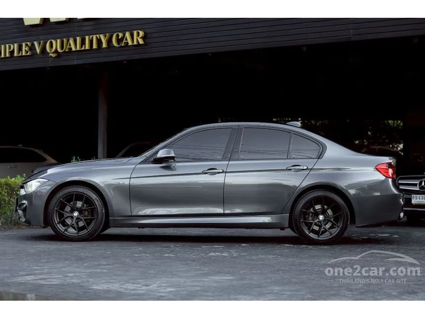 2013 BMW 320i Sport Sedan