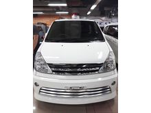 Nissan Serena 2.0 Highway Star Autech MPV 2012,tdp 28jt,full options,siap pakai.