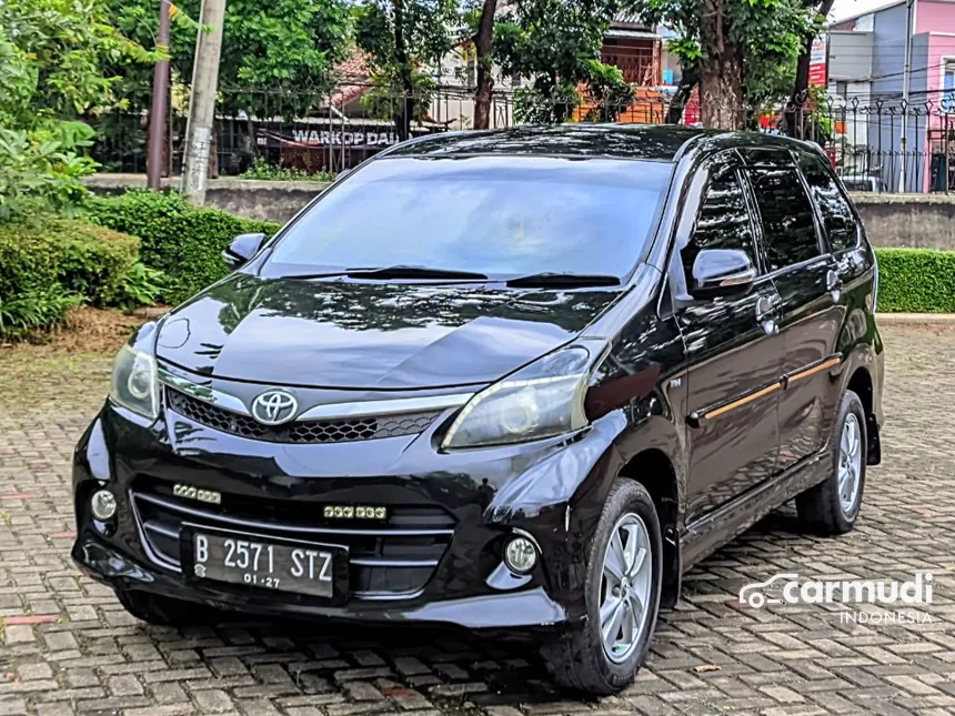 2012 Toyota Avanza Veloz MPV