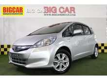 2013 Honda Jazz 1.3 (ปี 08-14) Hybrid Hatchback AT