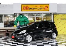 2011 Honda Jazz 1.5 (ปี 08-14) SV i-VTEC Hatchback AT
