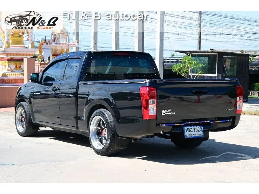 2017 Isuzu D-MAX Z Space Cab Pickup
