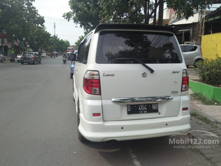 Jual Mobil  Suzuki  APV  2010  SGX Luxury  1 5 di Jawa Barat 