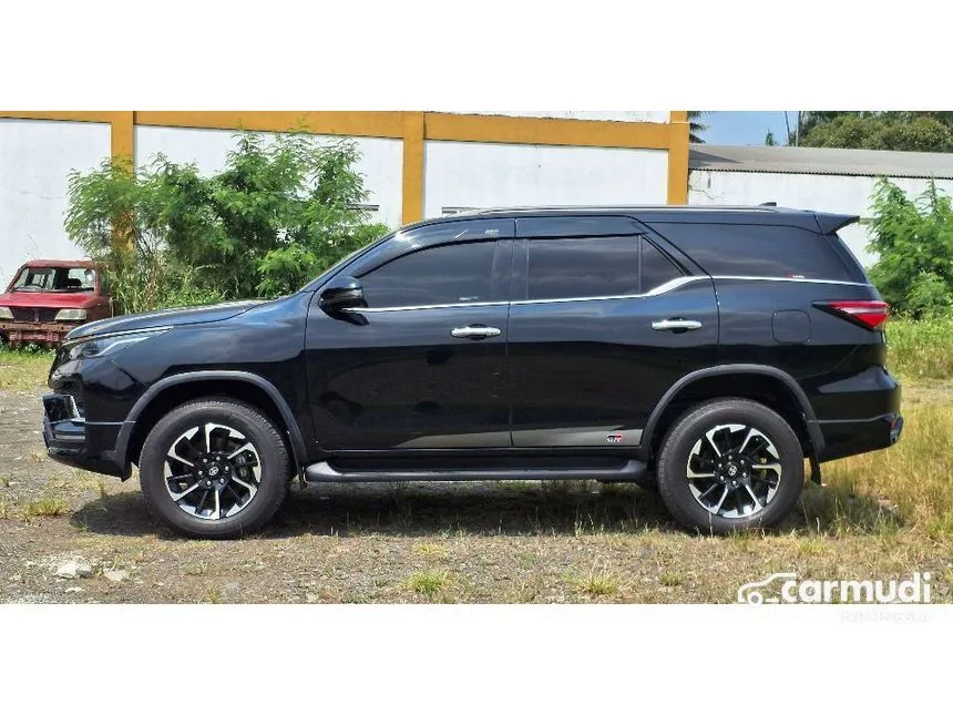 2021 Toyota Fortuner VRZ GR SPORT 4X2 SUV