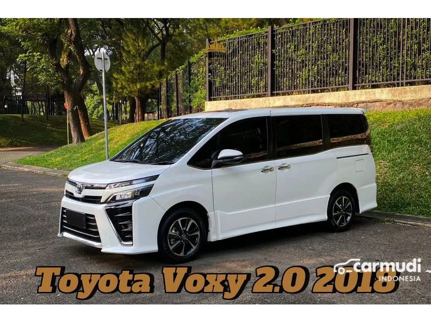 2021 Toyota Voxy Wagon