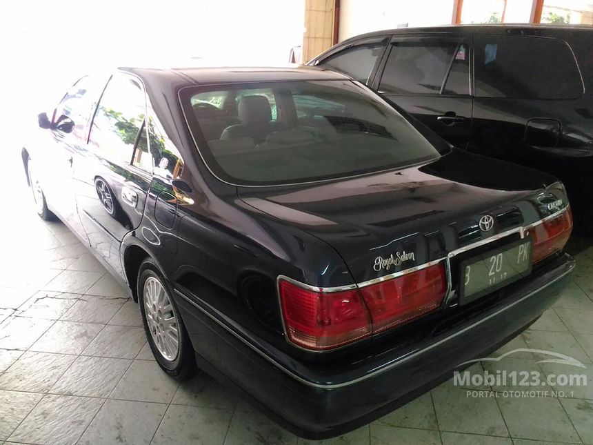 Jual Mobil Toyota Crown  2003 Royal Saloon 3 0 di DKI 