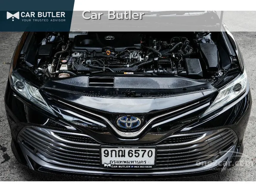 2019 Toyota CAMRY Hybrid Premium Sedan