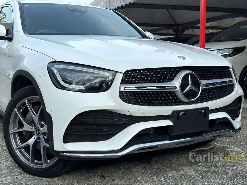 2019 Mercedes-Benz GLC300 4MATIC AMG Line Coupe