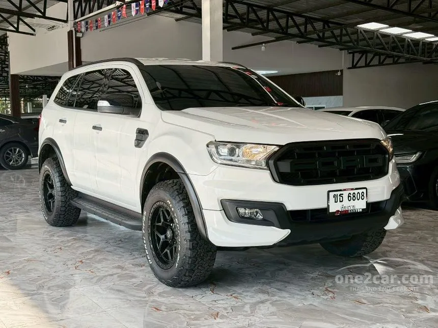 2016 Ford EVEREST Titanium SUV