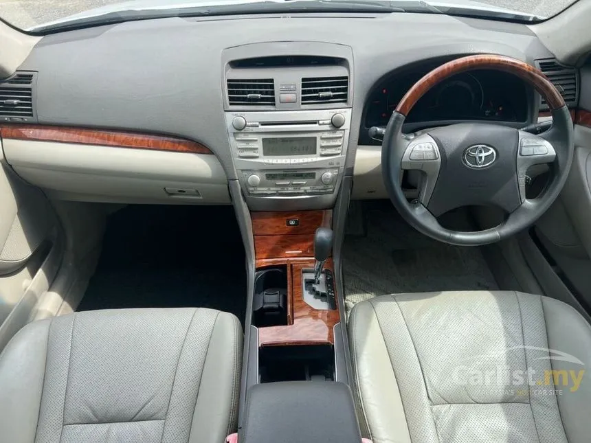 2008 Toyota Camry V Sedan