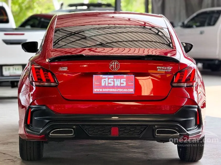 2021 MG MG5 X Sedan