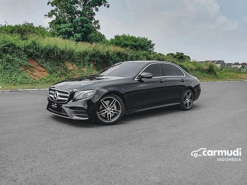 2017 Mercedes-Benz E300 AMG Line Sedan